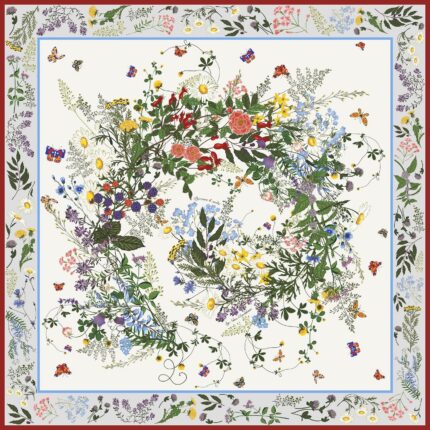 Платок «Русский полевой букет» by NINA RUCHKINA, молочный