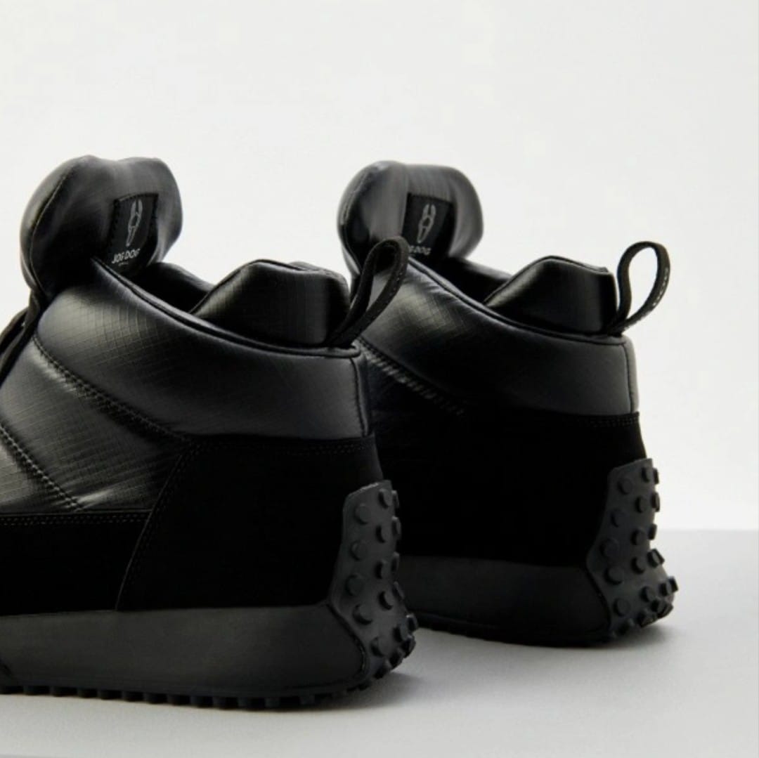 whatsapp-image-2024-12-04-at-20.57.36.jpeg Ботинки JOG DOG 52152AWFRH4-168 черные — изображение 3